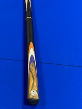 Load image into Gallery viewer, Kudos 57&quot; Red &amp; Blue 3/4 Joint Pool &amp; Snooker Cue