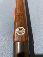 Load image into Gallery viewer, PRO147 Red Flash 3/4 Joint 9.5mm tip Cue