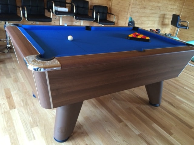 **IN STOCK** EX Showroom Supreme Winner 7' Walnut Free Play Championship Pool table.