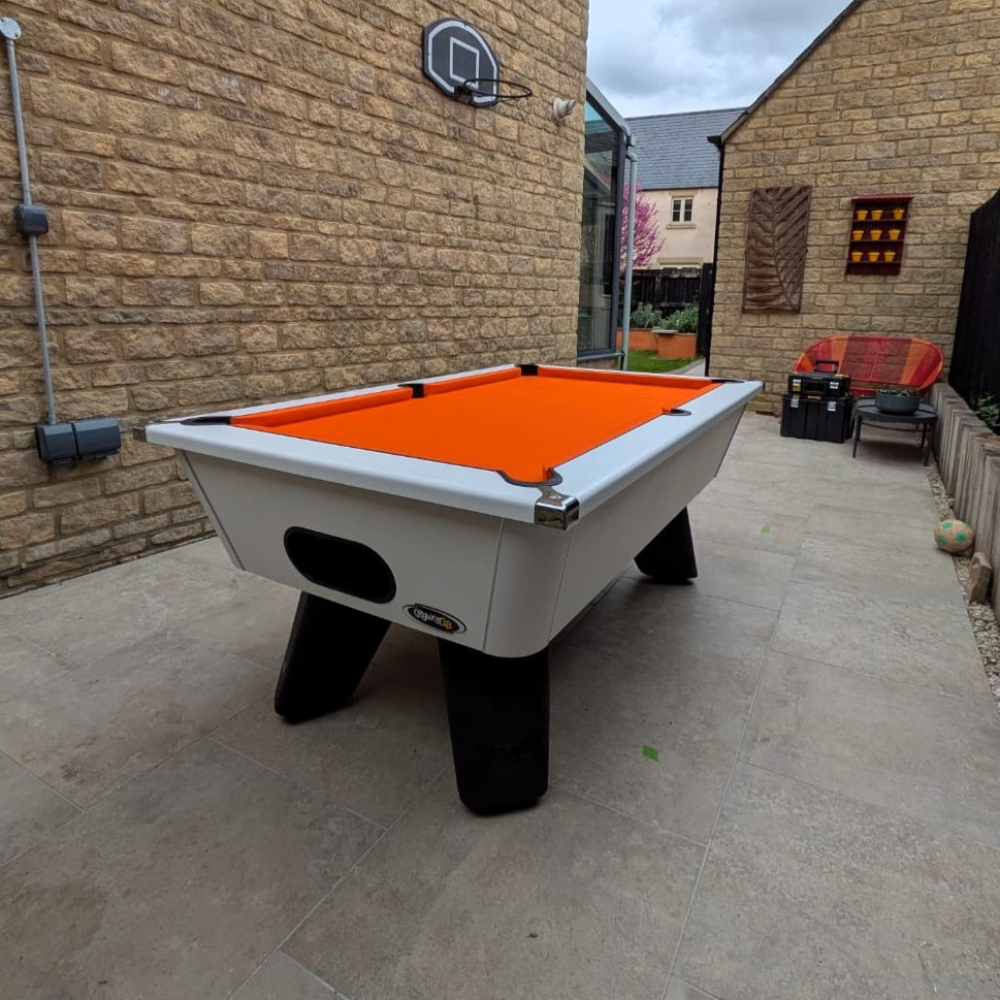 Cry Wolf Outdoor Slate Bed Pool Table White