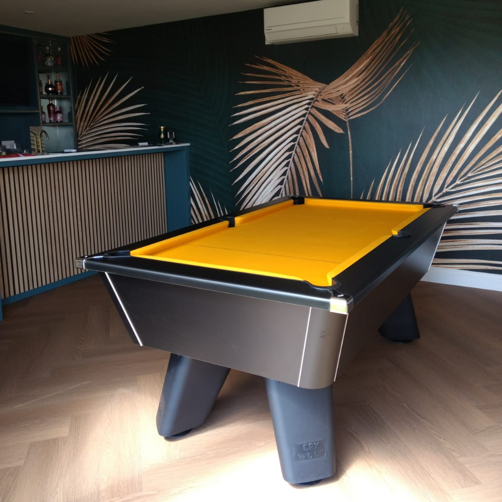 Cry Wolf Indoor Slate Bed Pool Table Black