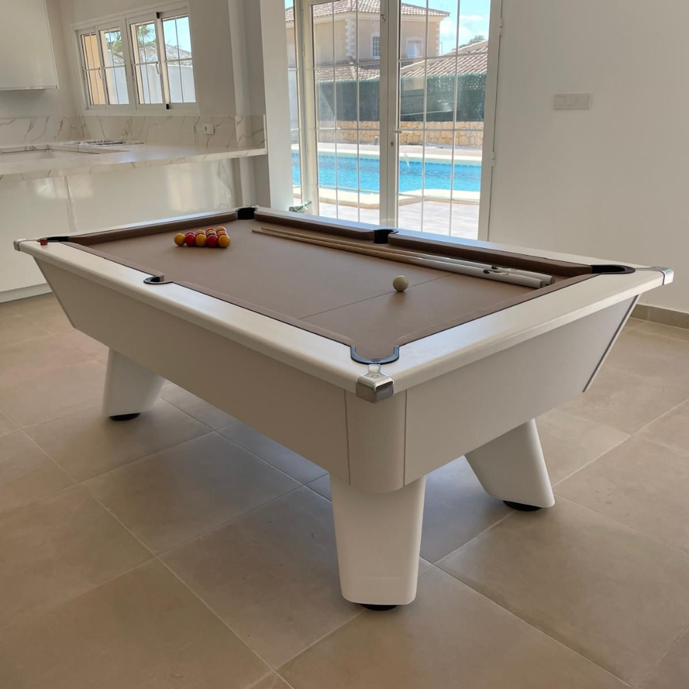 Cry Wolf Indoor Slate Bed Pool Table White