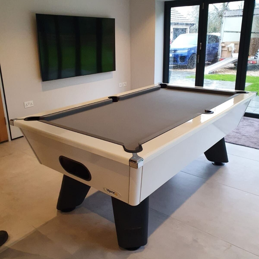 Cry Wolf Indoor Slate Bed Pool Table White