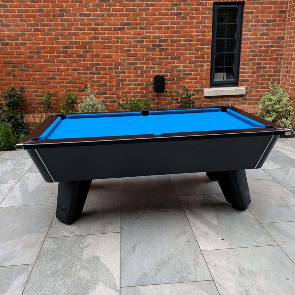 Cry Wolf Outdoor Slate Bed Pool Table Black