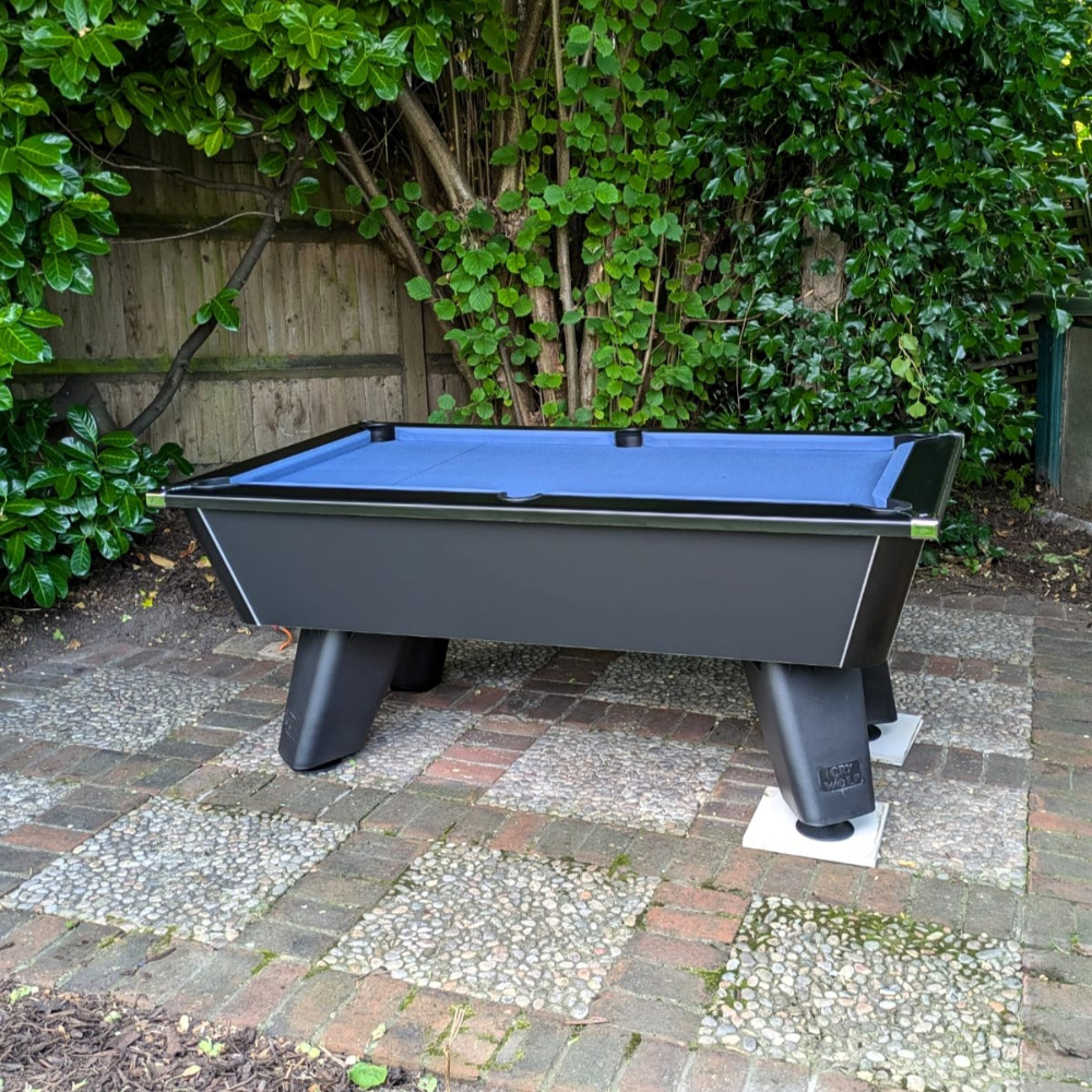Cry Wolf Outdoor Slate Bed Pool Table Black