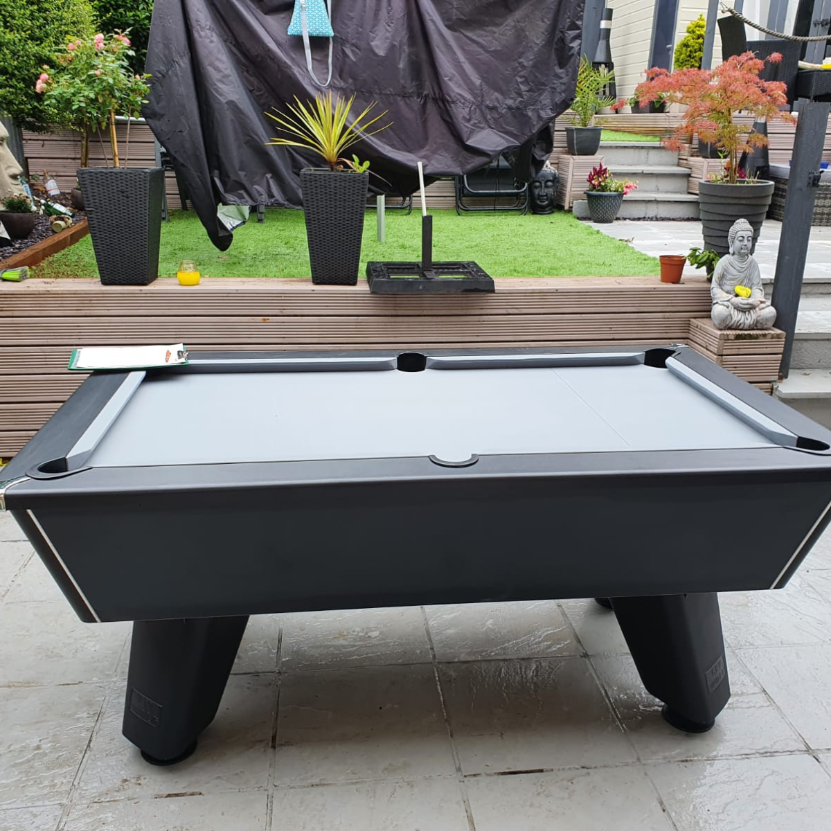 Cry Wolf Outdoor Slate Bed Pool Table Black