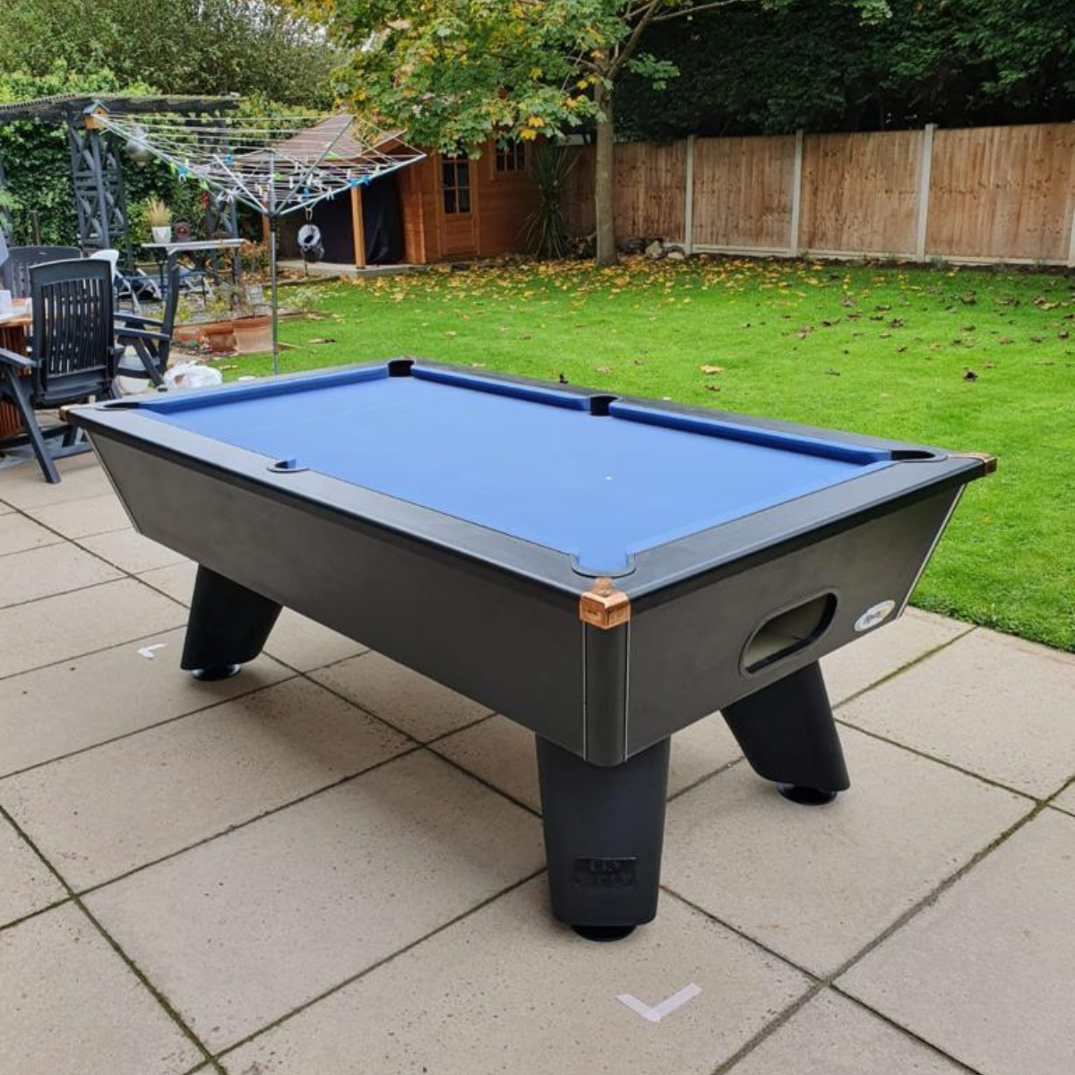 Cry Wolf Outdoor Slate Bed Pool Table Black