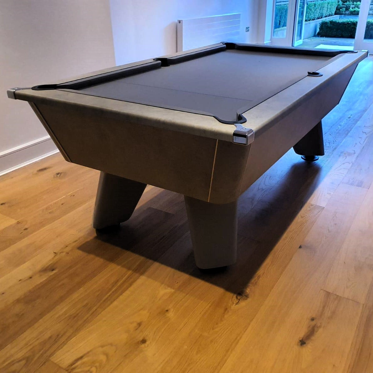 Cry Wolf Indoor Slate Bed Pool Table Urban Grey