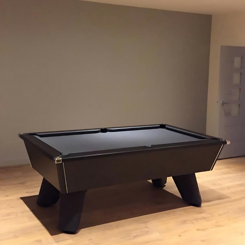 Cry Wolf Indoor Slate Bed Pool Table Black