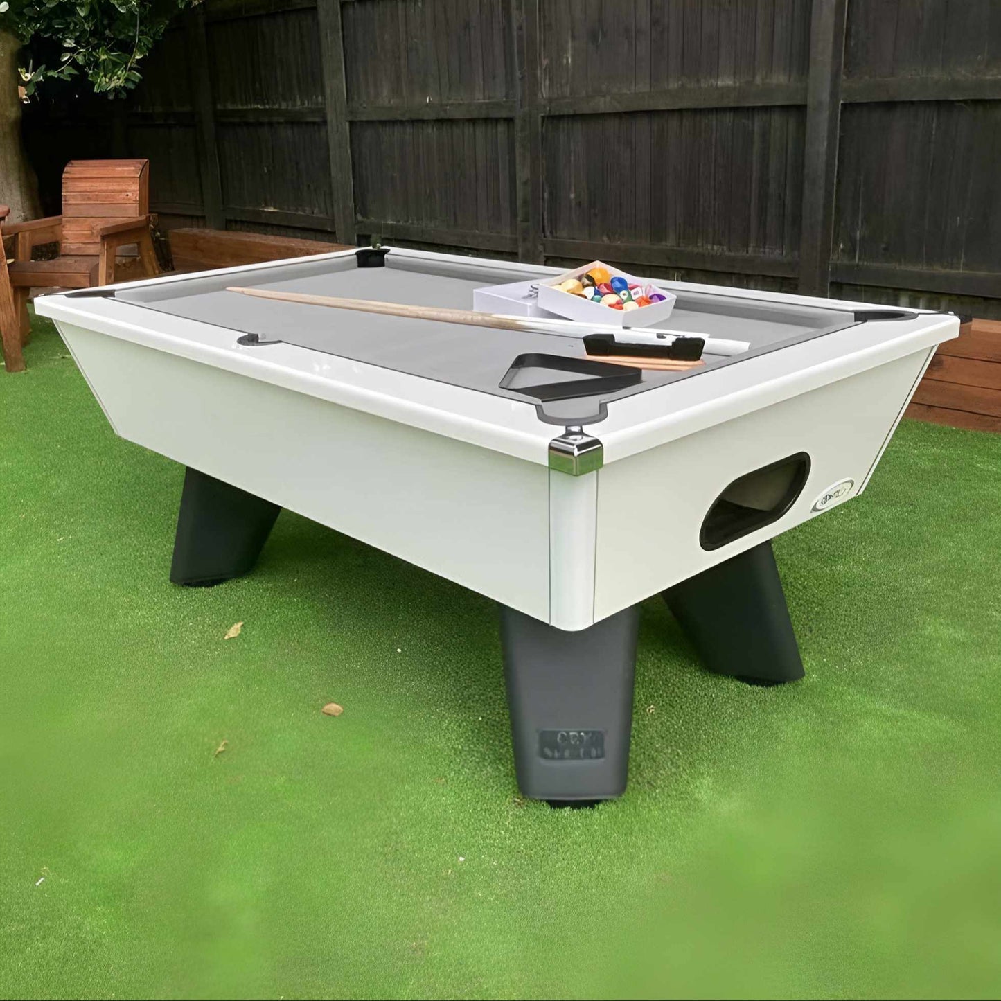 Cry Wolf Outdoor Slate Bed Pool Table White