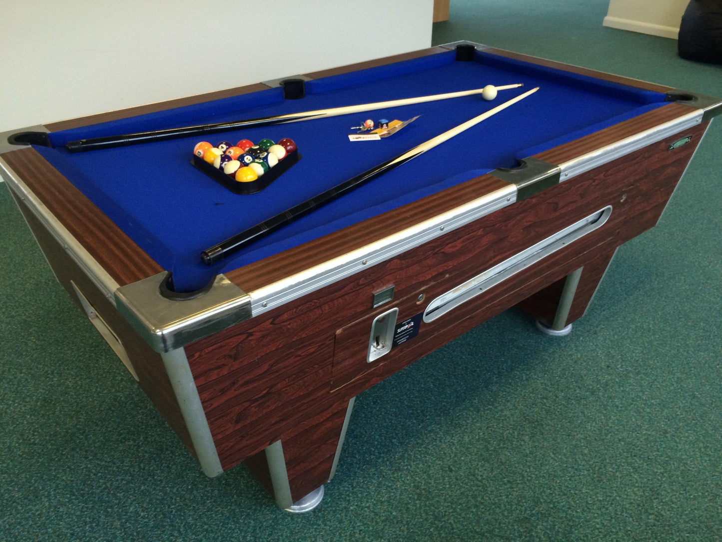 English Pool Table Recovering