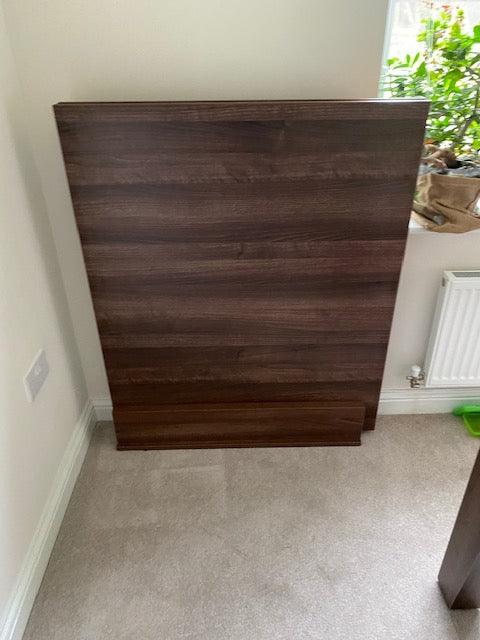 Table Top Stands by Superpool