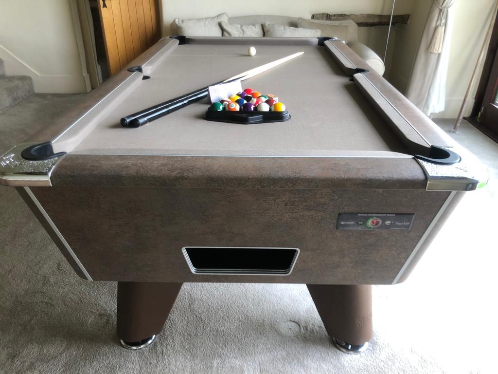 English Pool Table Recovering