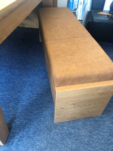 Supreme Classic Meeting pool Table