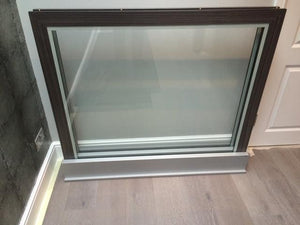 Toulet Table Top Stands